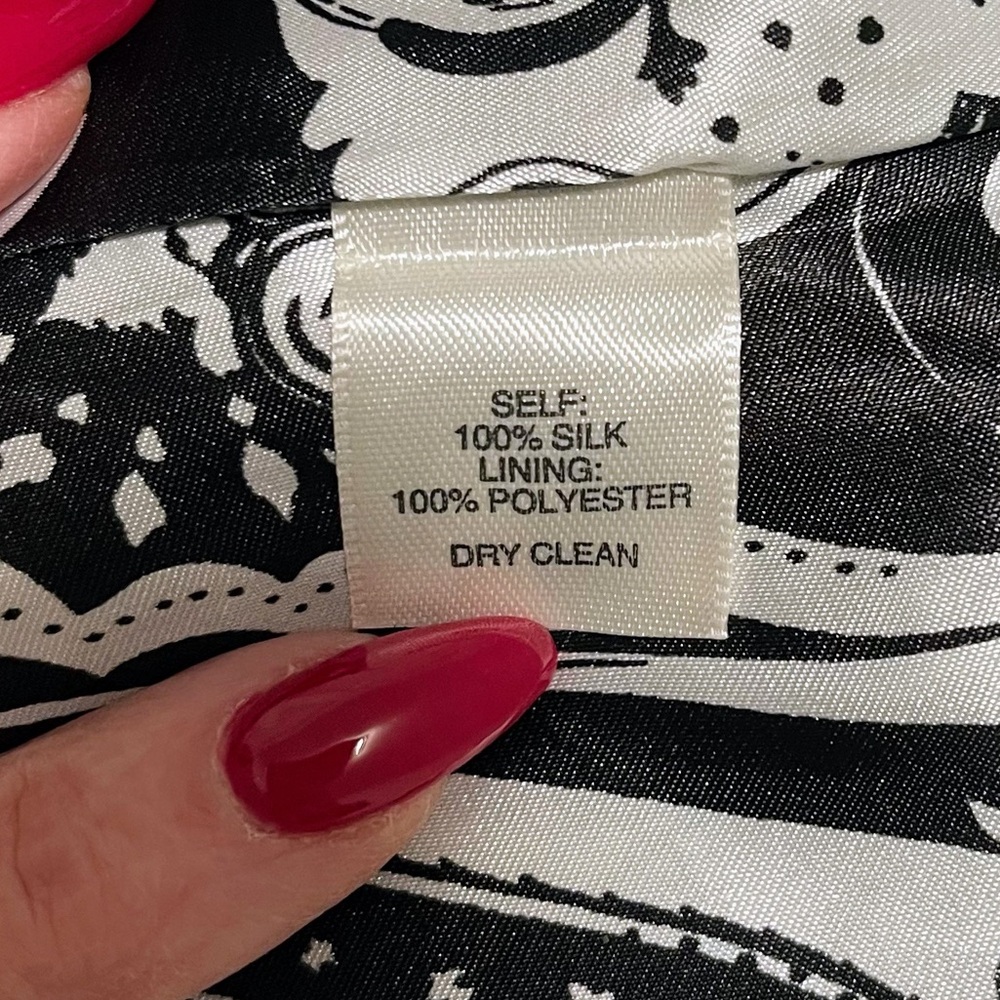 NWT White House Black Market Silk Bubble Hem Skirt  12 - Picture 9 of 10